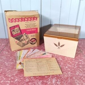 𝅺vintage CookIndex, recipe box Jehanne benoit french version